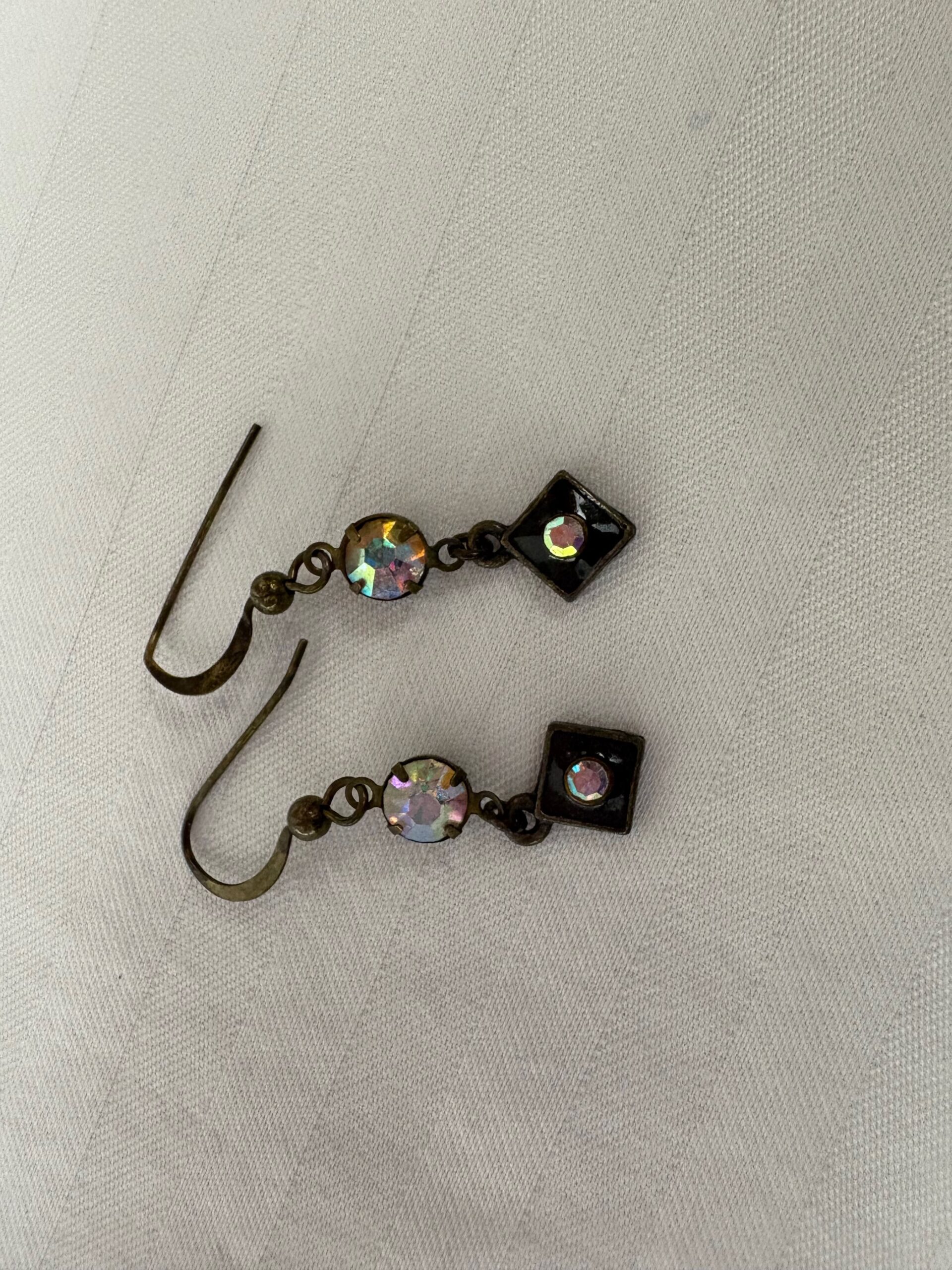 Sparkly dangle earrings